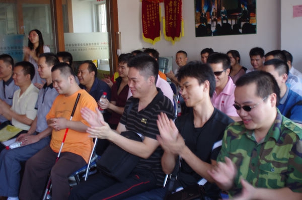 盲人口才_口才图片卡通